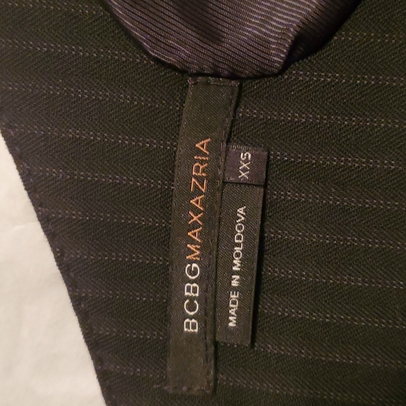 BCBG black vest - Picture 3 of 6